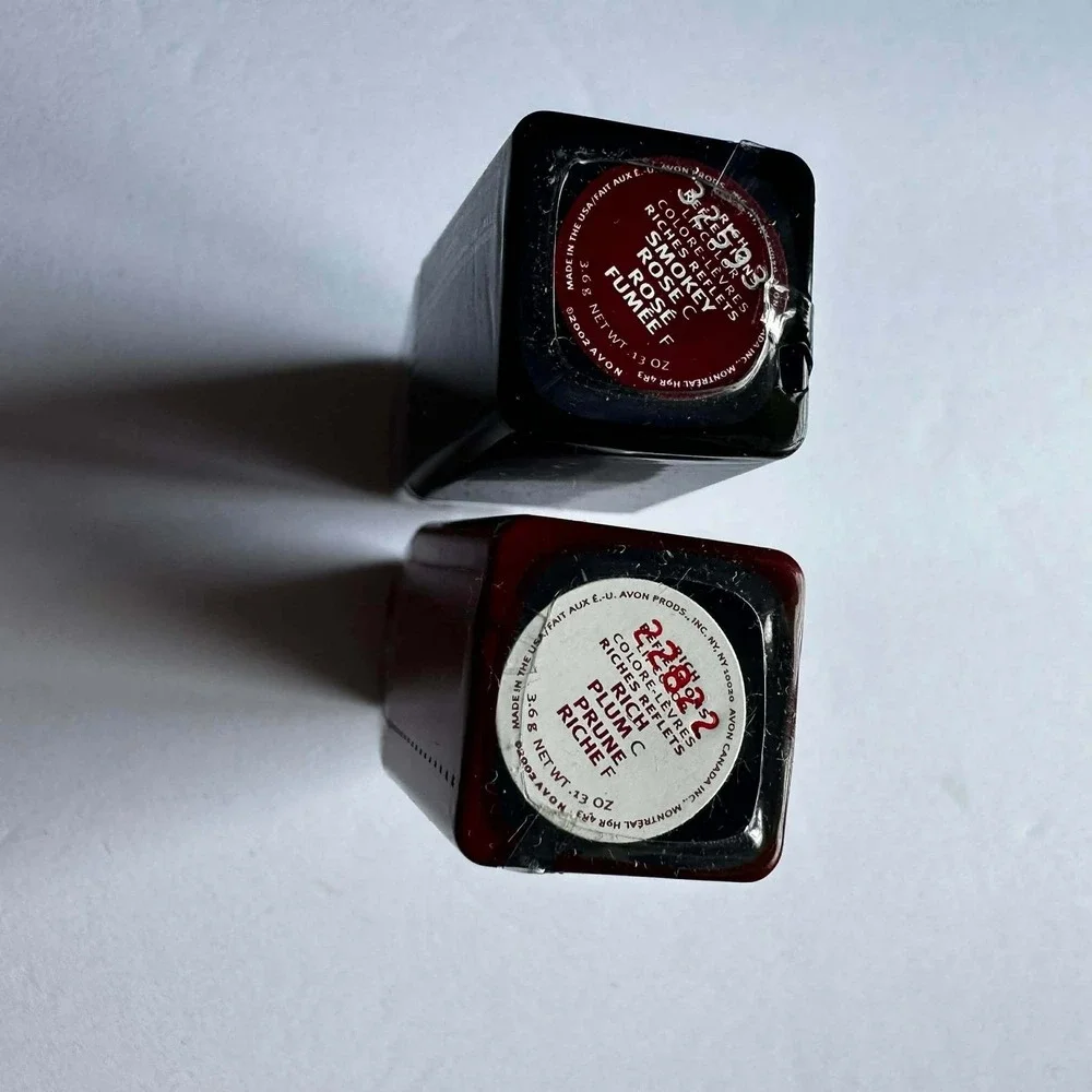 Avon Rich Reflections Lipcolor Smokey Rose and Rich Plum 2002 Vintage Set of 2